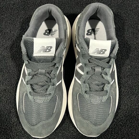 🔥🔥 New Balance 57/40 Low Blacktop Running Shoes Women Sz 7.5 - EXCELLENT - Picture 8 of 14